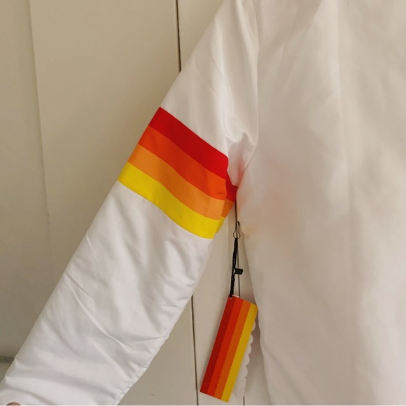 Wilson via Forever21 size small retro windbreaker NWT - Picture 4 of 9